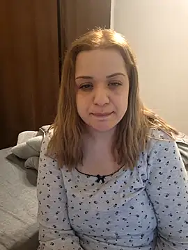 cansuozell online show from December 16, 6:56 pm