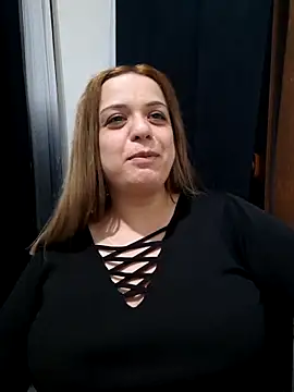 Snapshot of cansuozell chatting on November 21, 3:11 pm cansuozell online show from November 21, 3:11 pm