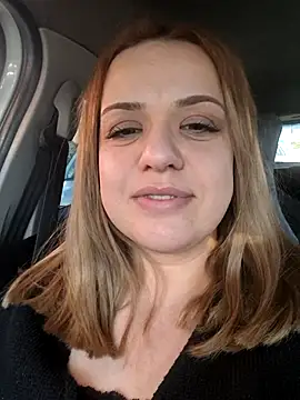 Snapshot of cansuozell chatting on November 20, 11:55 am cansuozell online show from November 20, 11:55 am