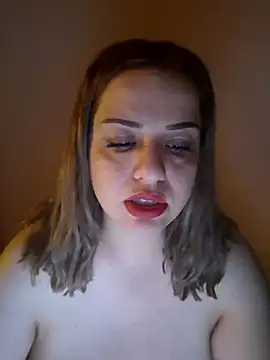 Snapshot of cansuozell chatting on November 8, 8:01 pm cansuozell online show from November 8, 8:01 pm