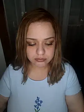 Snapshot of cansuozell chatting on November 14, 8:01 pm cansuozell online show from November 14, 8:01 pm