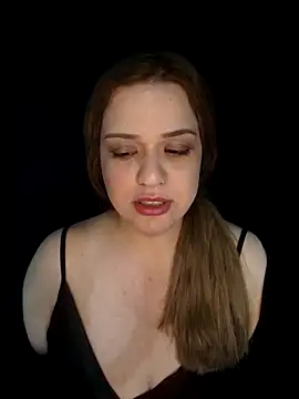 Snapshot of cansuozell chatting on November 3, 4:54 pm cansuozell online show from November 3, 4:54 pm