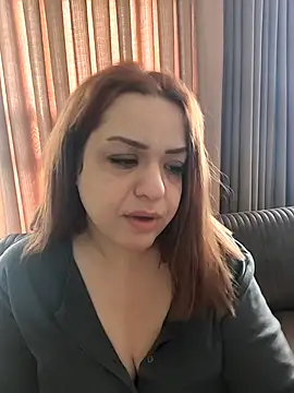 cansuozell online show from February 12, 8:14 am