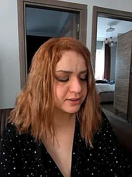 cansuozell online show from February 15, 7:42 am