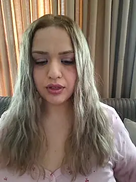 cansuozell online show from March 31, 12:40 pm