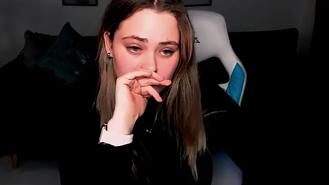 Rose Sweetiee online show from December 18, 9:40 pm