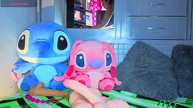 dulce celeste15 online show from April 21, 7:20 pm