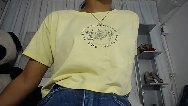 KOURTNEY-- online show from September 10, 1:48 am