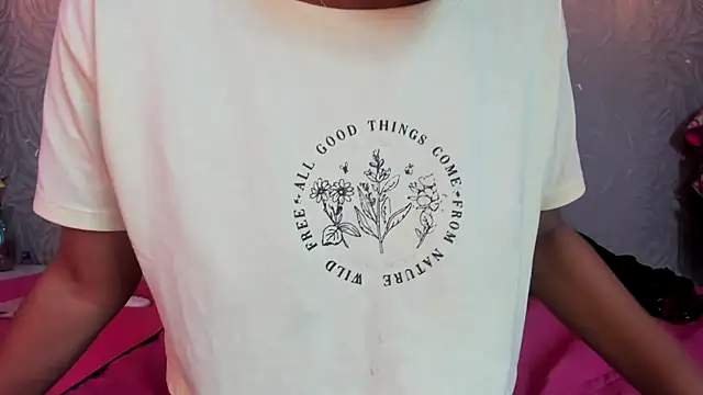 KOURTNEY-- online show from December 14, 2:07 am