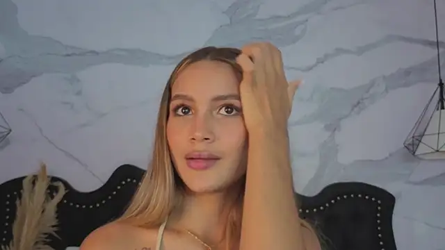 Carohorny4u online show from April 29, 10:49 pm