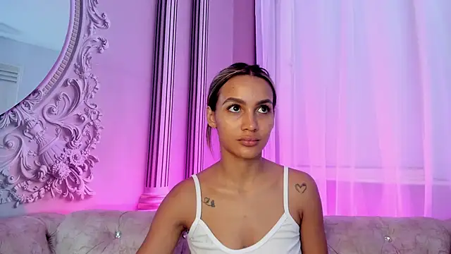 Carohorny4u online show from April 5, 1:23 am