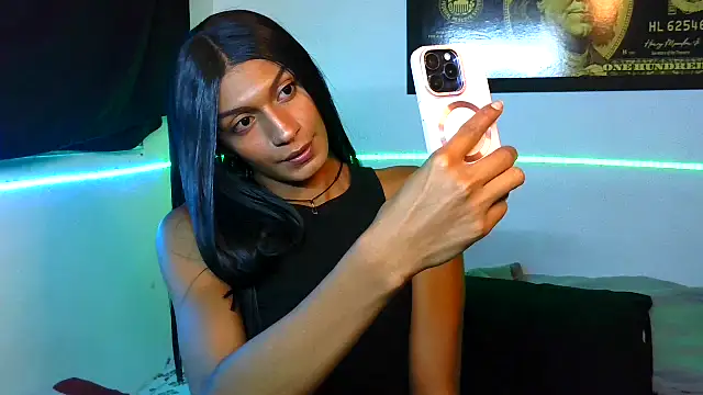 alexxa Rooa online show from April 8, 4:47 am