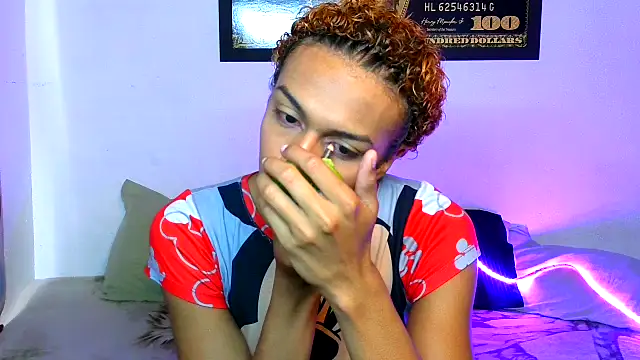 alexxa Rooa online show from April 15, 1:04 pm