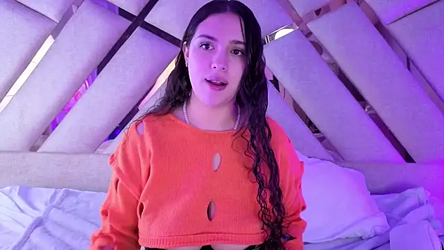 paulette dupont online show from December 4, 10:58 am