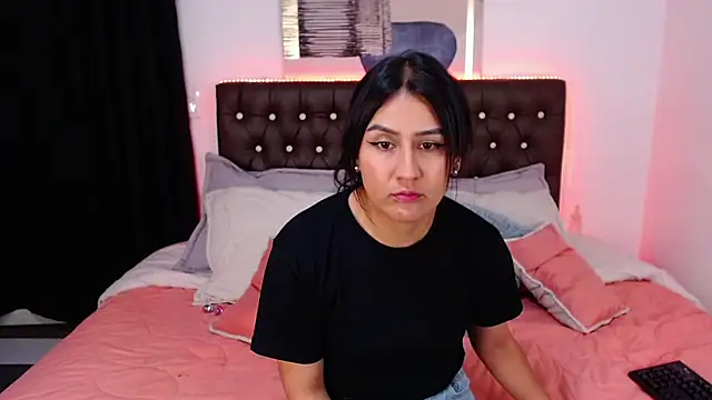 Snapshot of mia_aira chatting on March 17, 8:30 pm mia aira online show from March 17, 8:30 pm