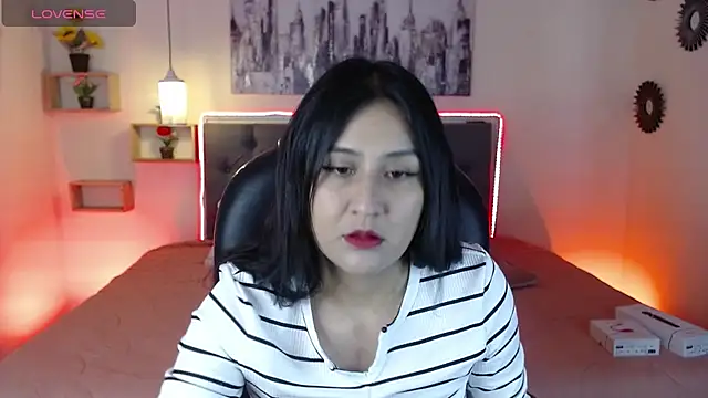 Snapshot of mia_aira chatting on February 20, 8:58 pm mia aira online show from February 20, 8:58 pm