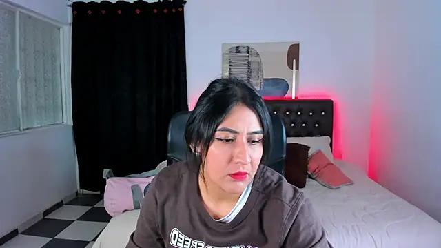 Snapshot of mia_aira chatting on February 26, 7:21 pm mia aira online show from February 26, 7:21 pm