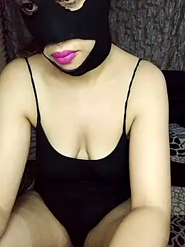 Snapshot of Arab69nikwife chatting on September 14, 3:56 pm Arab69nikwife online show from September 14, 3:56 pm