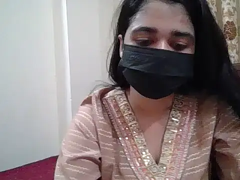 A-pusparani online show from May 3, 6:55 pm