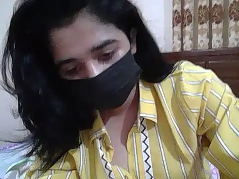 A-pusparani online show from May 13, 10:28 pm