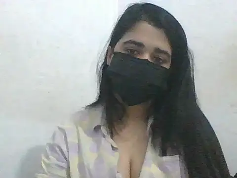 Snapshot of A-pusparani chatting on March 4, 8:33 am A-pusparani online show from March 4, 8:33 am