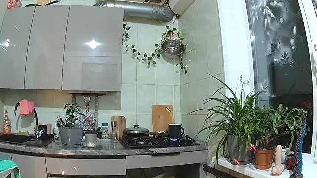 BroadFantasy online show from March 6, 7:20 pm