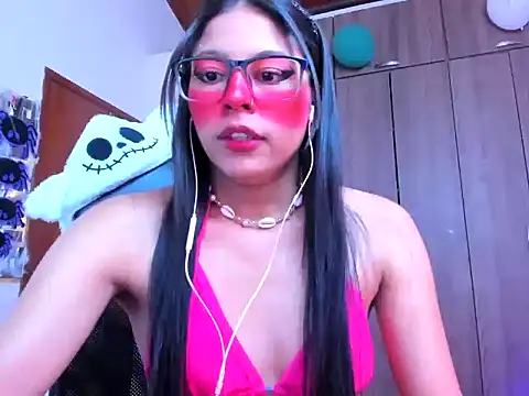  ALLYSON18  online show from October 21, 11:20 am