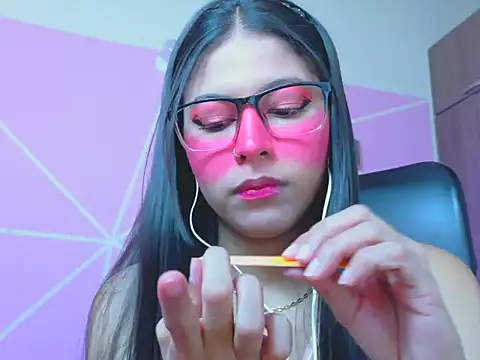  ALLYSON18  online show from June 2, 11:43 am