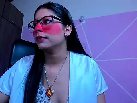  ALLYSON18  online show from January 15, 11:57 am