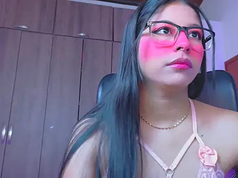  ALLYSON18  online show from June 20, 11:37 am