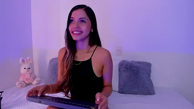 Snapshot of Brisa_blue chatting on November 26, 7:25 pm Brisa blue online show from November 26, 7:25 pm