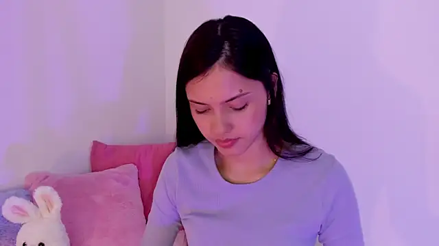 Snapshot of Brisa_blue chatting on June 10, 8:43 pm Brisa blue online show from June 10, 8:43 pm