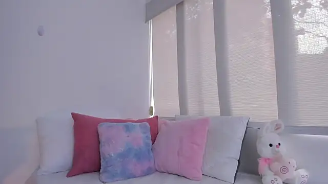 Brisa blue online show from March 4, 6:29 pm