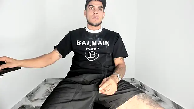 Snapshot of mikee_scooth chatting on November 20, 7:47 pm mikee scooth online show from November 20, 7:47 pm