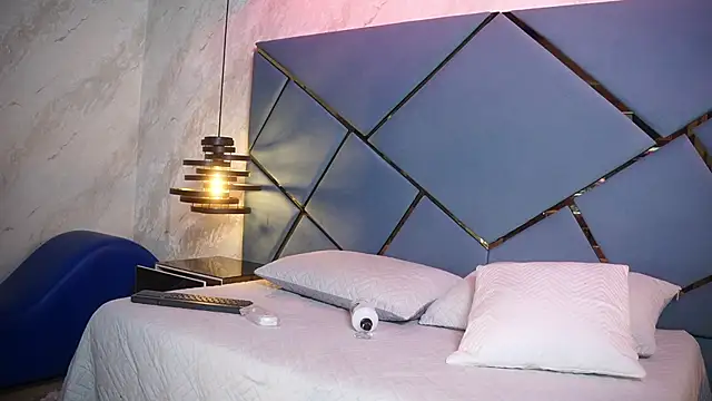 ammy durand online show from February 24, 7:15 pm