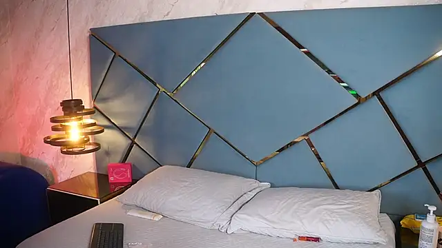 ammy durand online show from February 5, 7:32 pm