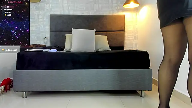 missnatash online show from February 21, 5:48 pm