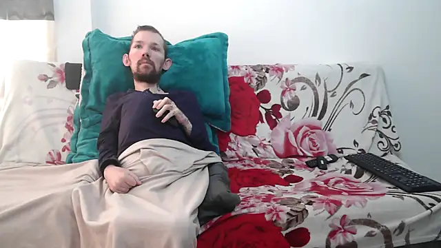 Sophia and Thomas online show from April 10, 7:10 pm