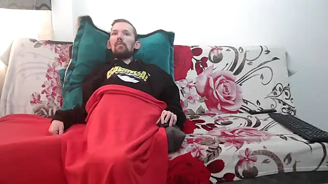 Sophia and Thomas online show from April 14, 3:17 pm