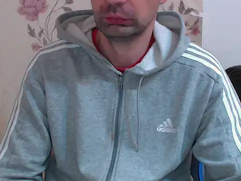 Leo 1617 online show from December 22, 12:05 pm