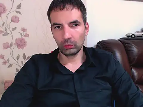 Leo 1617 online show from November 11, 6:25 pm