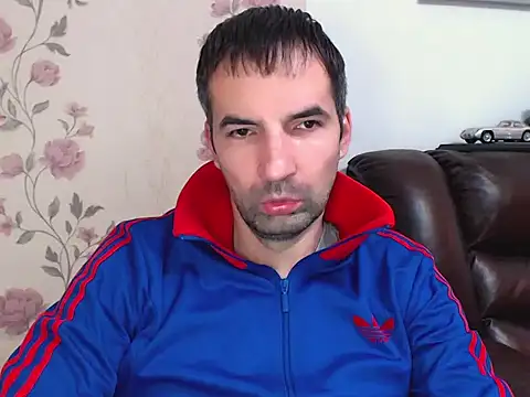 Leo 1617 online show from November 24, 8:58 am