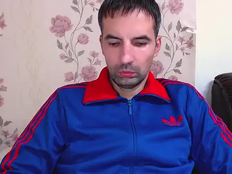 Leo 1617 online show from December 1, 8:53 pm