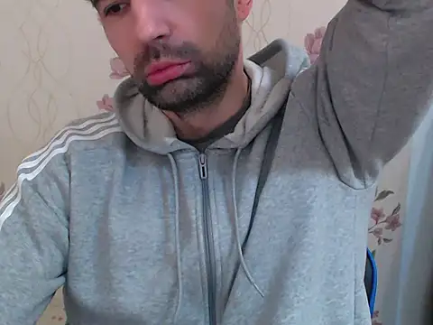 Leo 1617 online show from February 14, 10:59 am