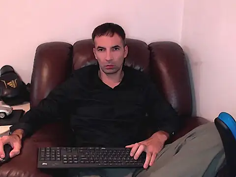 Leo 1617 online show from October 22, 7:57 pm