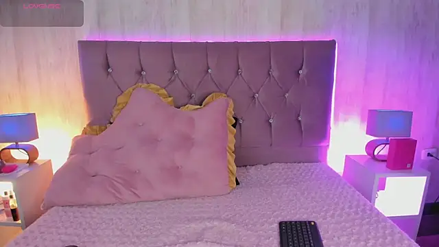 Karito-28 online show from September 10, 1:43 pm