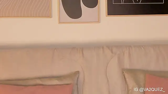 Heyloreley online show from February 19, 3:14 am