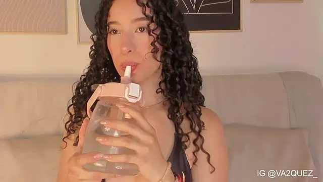 Snapshot of Heyloreley chatting on December 2, 2:34 am Heyloreley online show from December 2, 2:34 am