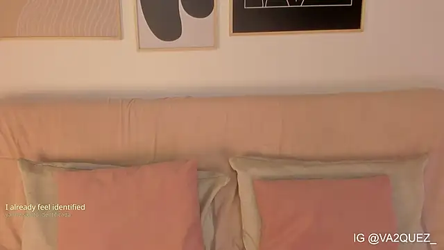 Heyloreley online show from January 12, 2:51 am