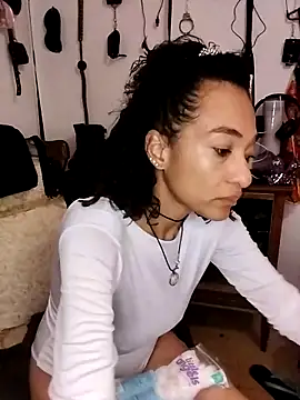 SamaraMartinez online show from May 7, 11:57 am